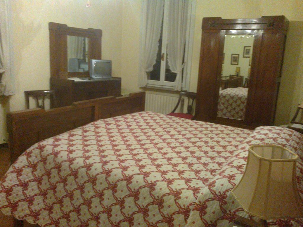 Agriturismo Antica Golena Guastalla Eksteriør billede