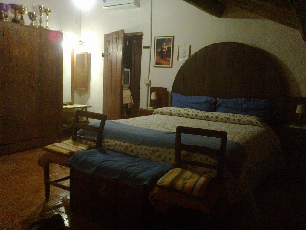 Agriturismo Antica Golena Guastalla Eksteriør billede